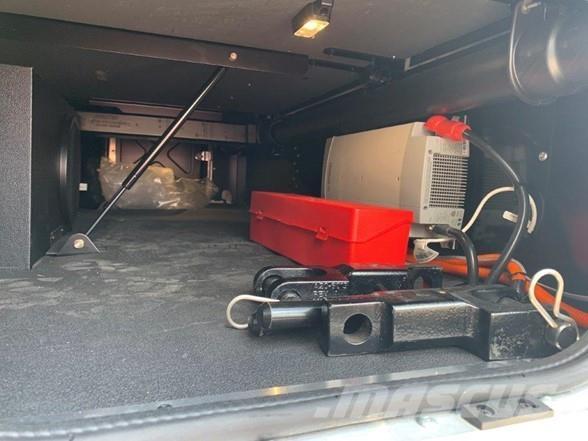 Peterbilt 589 Тягачі