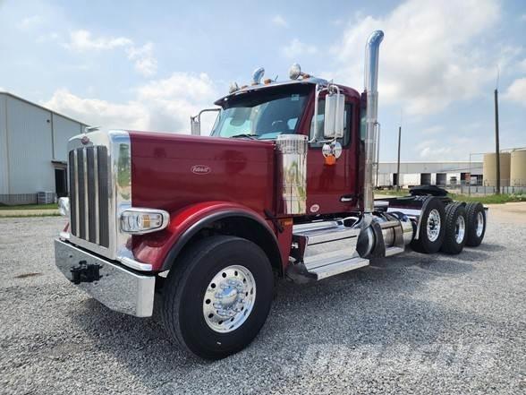 Peterbilt 589 Тягачі