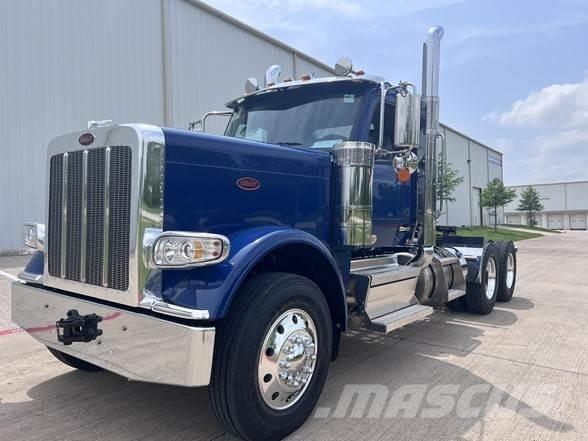 Peterbilt 589 Тягачі