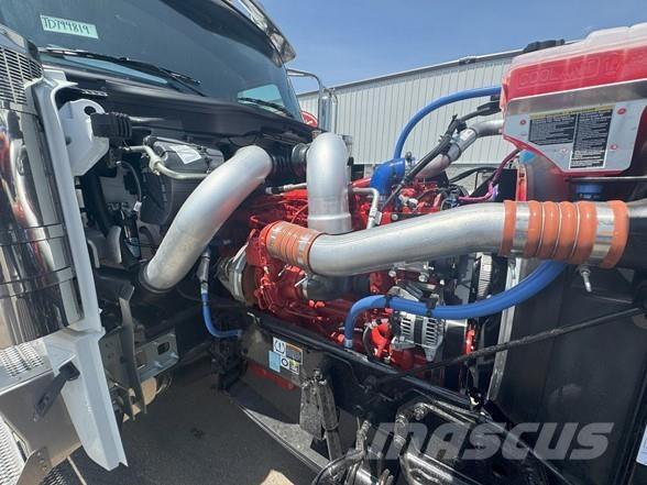 Peterbilt 589 Тягачі