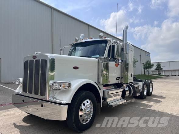 Peterbilt 589 Тягачі