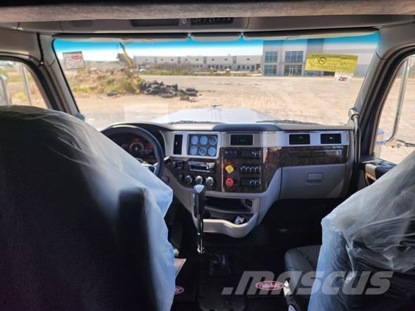 Peterbilt 589 Тягачі