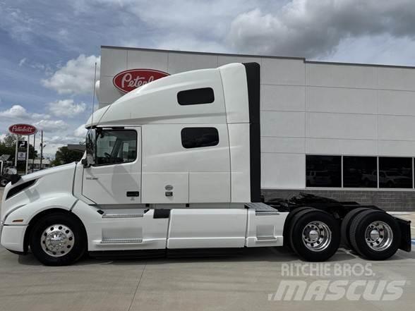 Volvo VNL42860 Тягачі