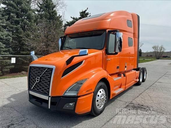 Volvo VNL42T760 Тягачі