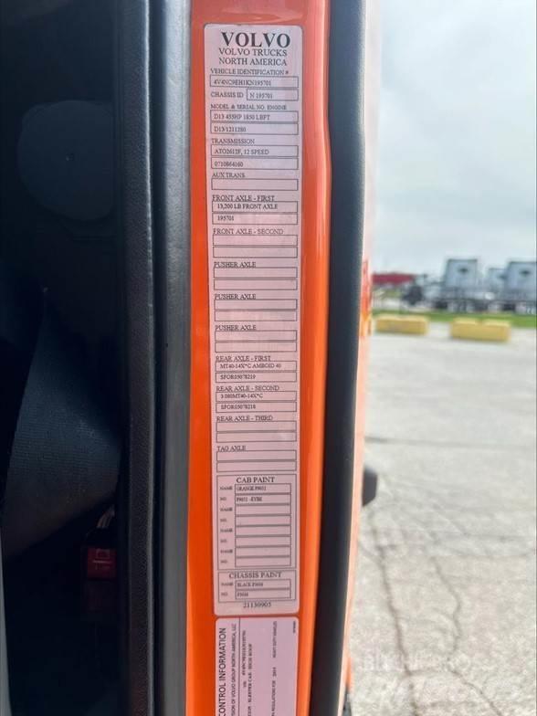 Volvo VNL42T760 Тягачі
