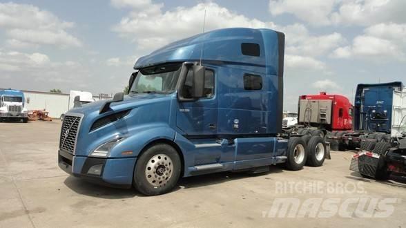 Volvo VNL64T760 Тягачі