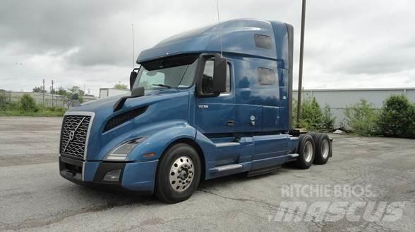 Volvo VNL64T760 Тягачі