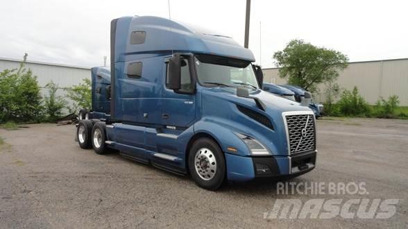 Volvo VNL64T760 Тягачі