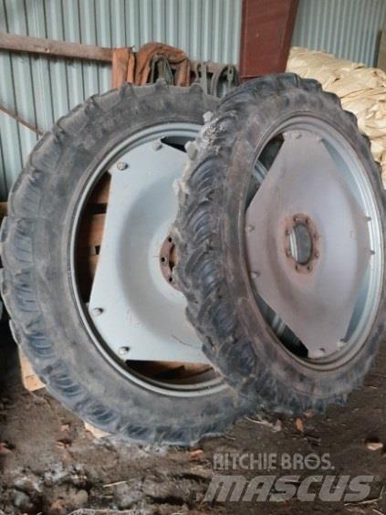  - - -  270/95R48 Колеса