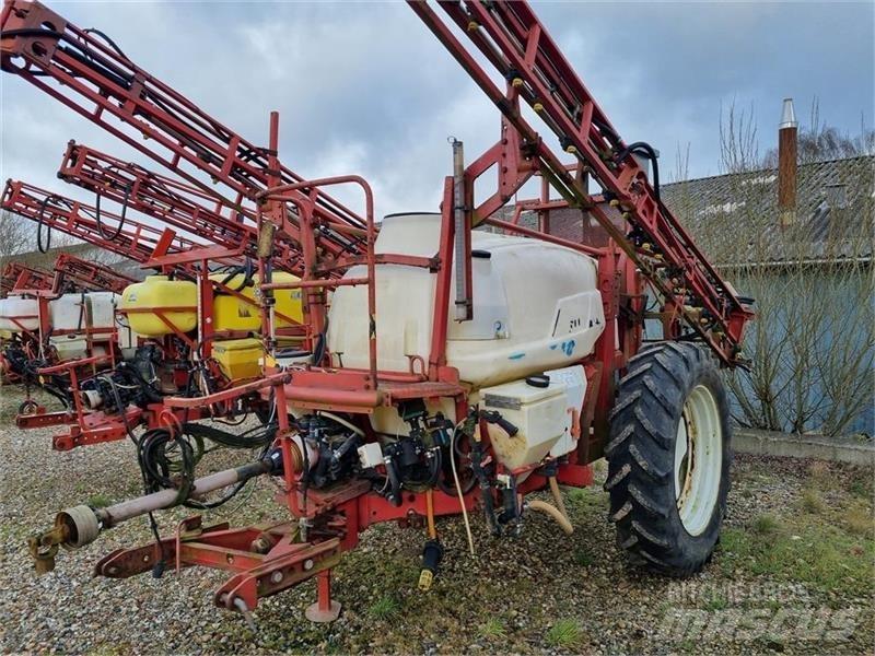 Bargam Fox 2500 Причіпні обприскувачі