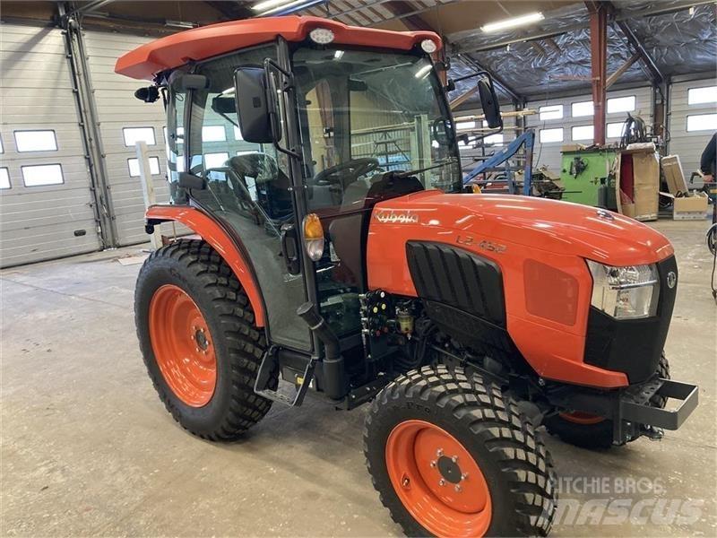 Kubota L2-452 Трактори