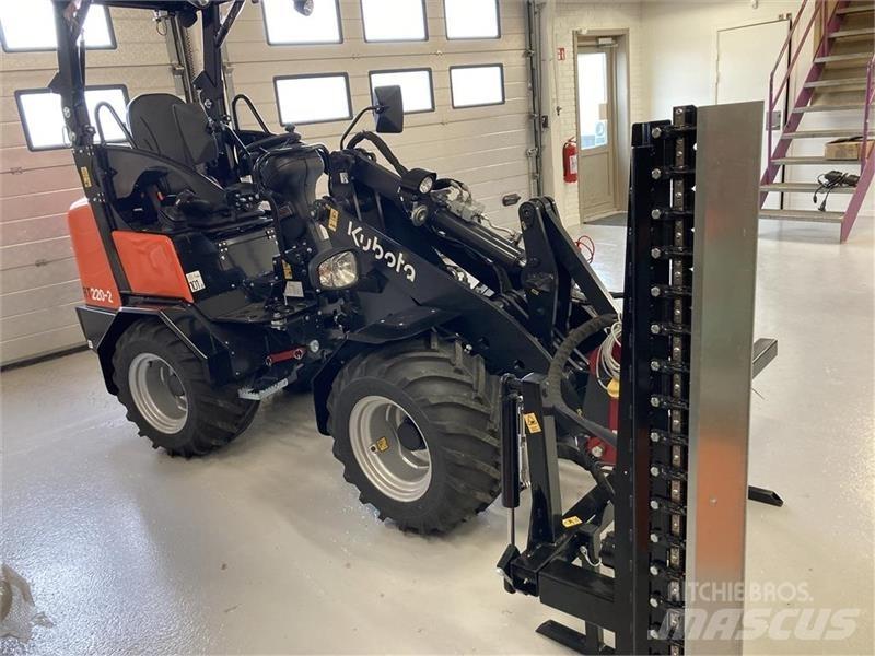 Kubota RT 220- 2 Малі навантажувачі