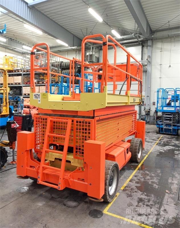 JLG 4069 Підйомники-ножиці