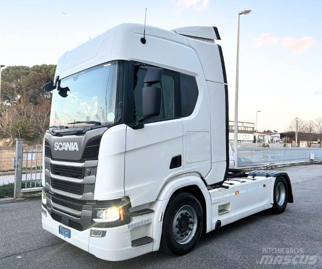 Scania r450 Тягачі