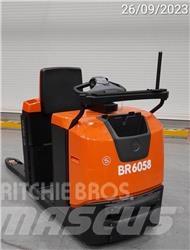 BT OSE250 Підбирачі замовлень з нижніх ярусів