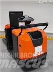 BT OSE250P Підбирачі замовлень з нижніх ярусів