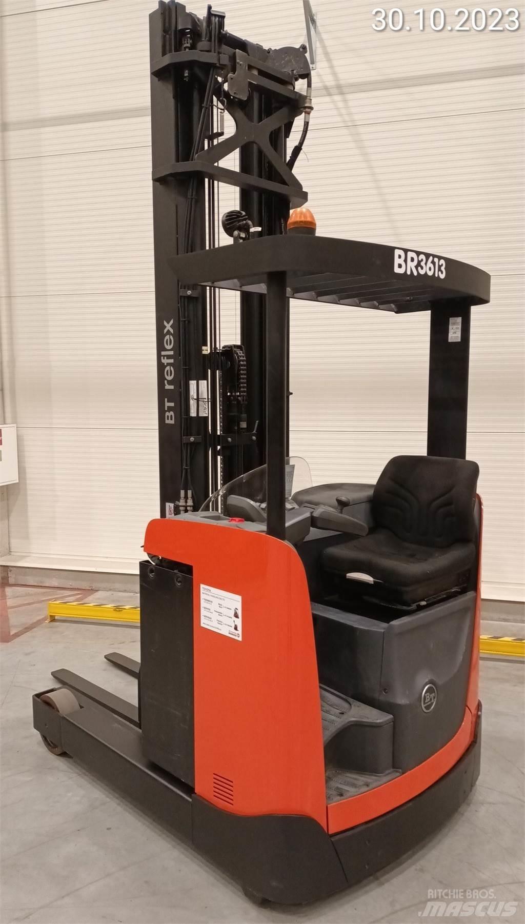 BT RRE140B Річ-трак із високим підйомом