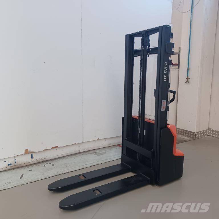 BT SHE100 Ручні штабелери