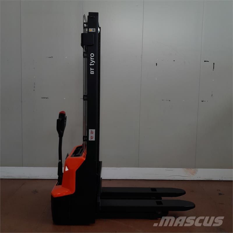 BT SHE100 Ручні штабелери