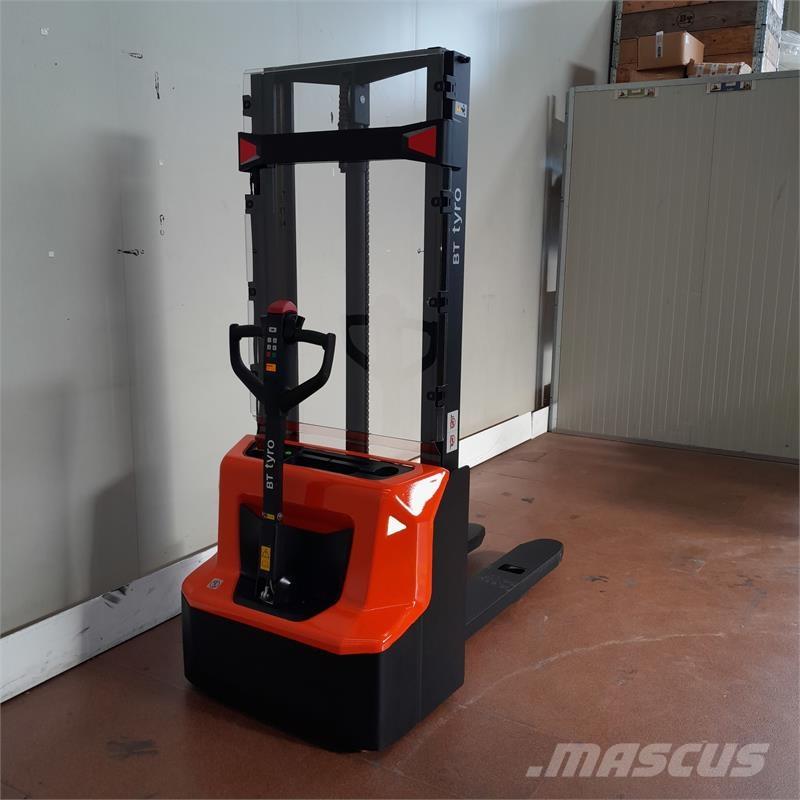 BT SHE100 Ручні штабелери