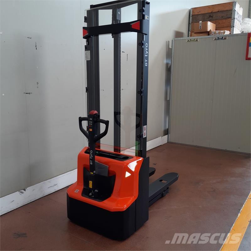 BT SHE100 Ручні штабелери