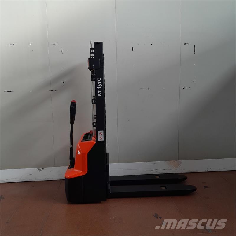 BT SHE100 Ручні штабелери