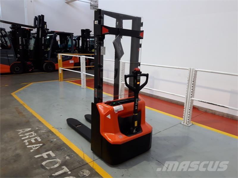 BT SHE100 Ручні штабелери