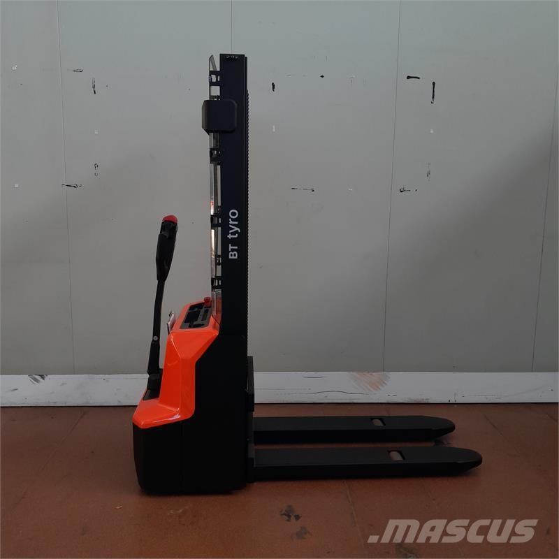 BT SHE100 Ручні штабелери