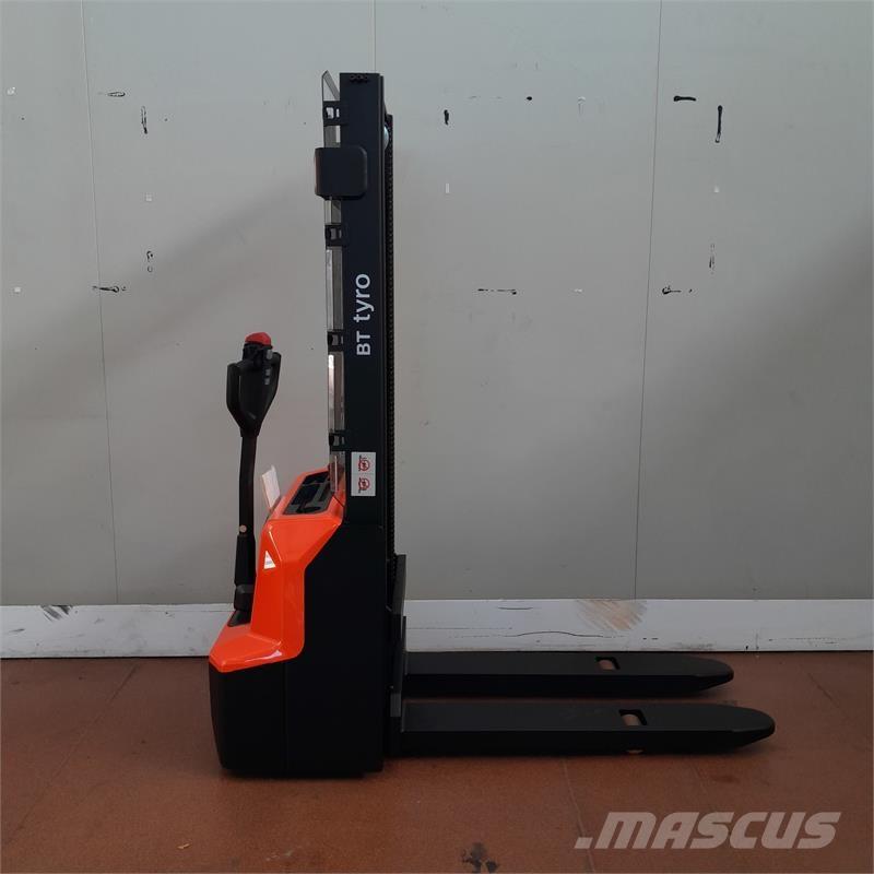 BT SHE100 Ручні штабелери