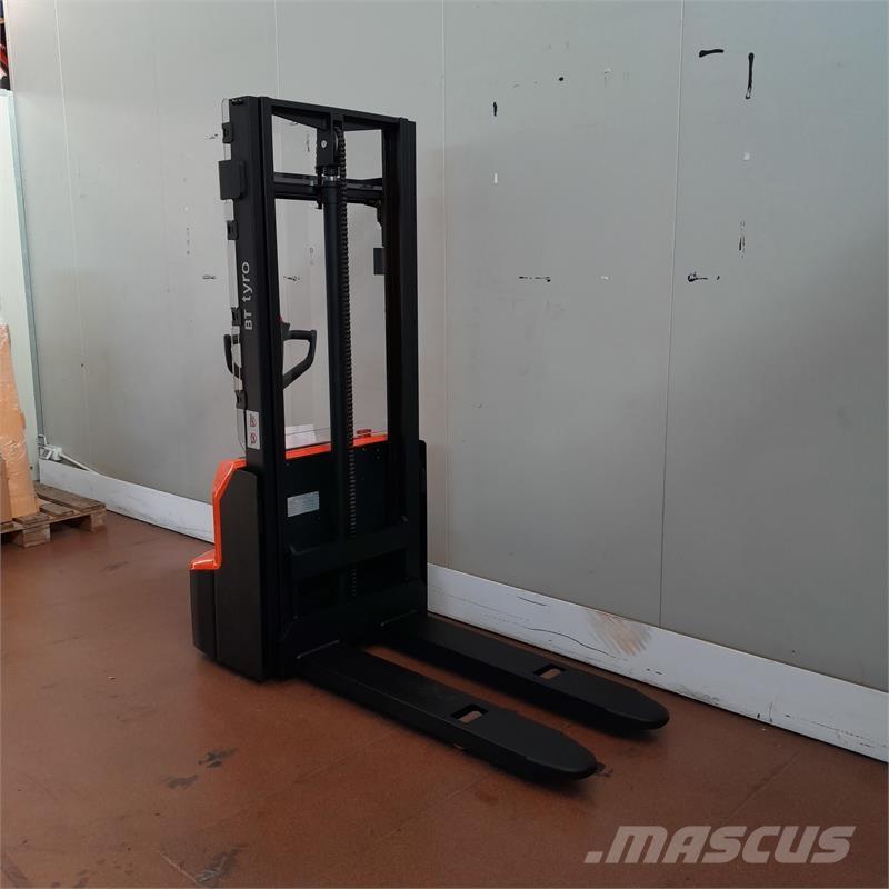 BT SHE100 Ручні штабелери