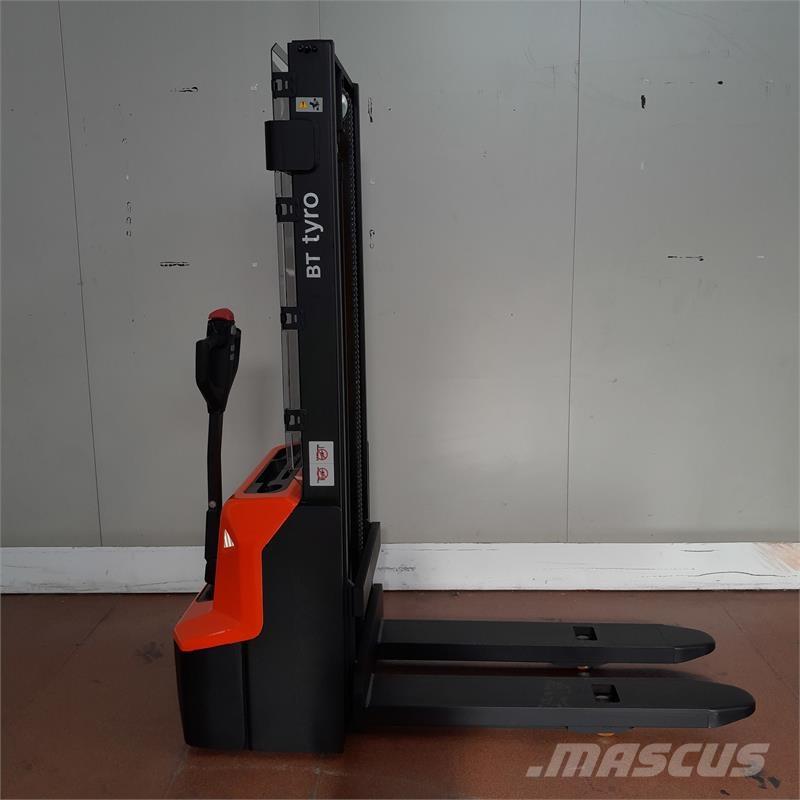 BT SHE100 Ручні штабелери