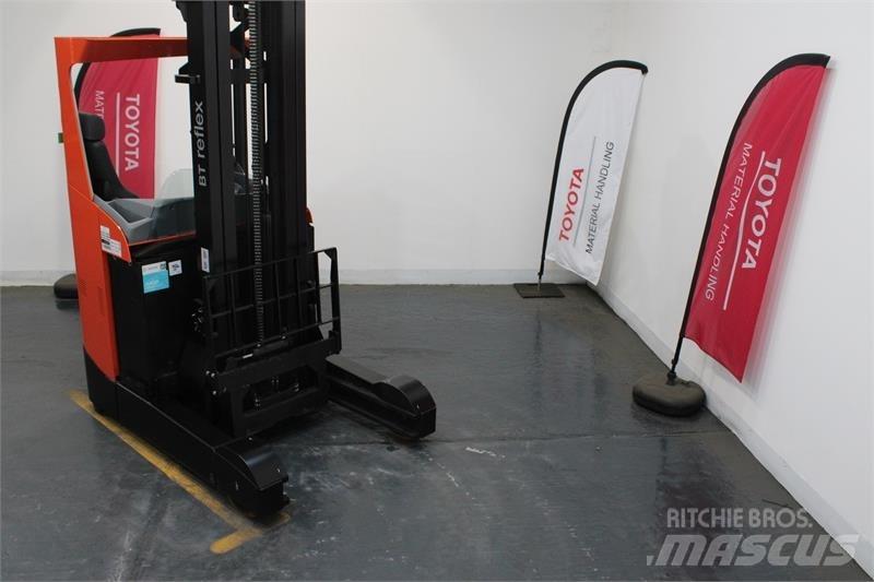BT RRE200 Річ-трак із високим підйомом
