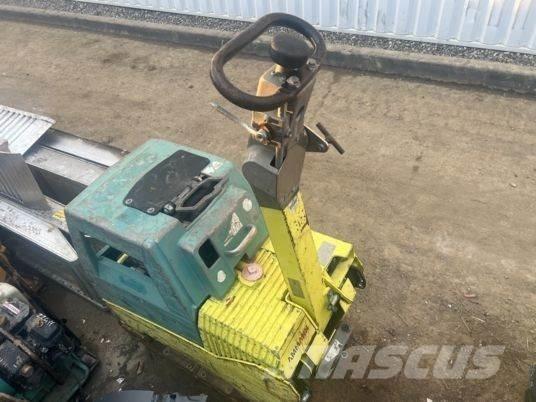Ammann APH11095 Віброплити та вібротрамбовки