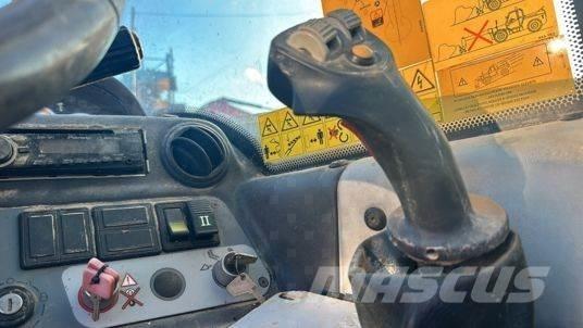 Dieci AGRI PLUS 40.7 Телескопічні навантажувачі