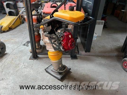  ENARCO PH60H Віброплити та вібротрамбовки