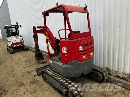 Volvo ECR25D Canopy Міні-екскаватори < 7т