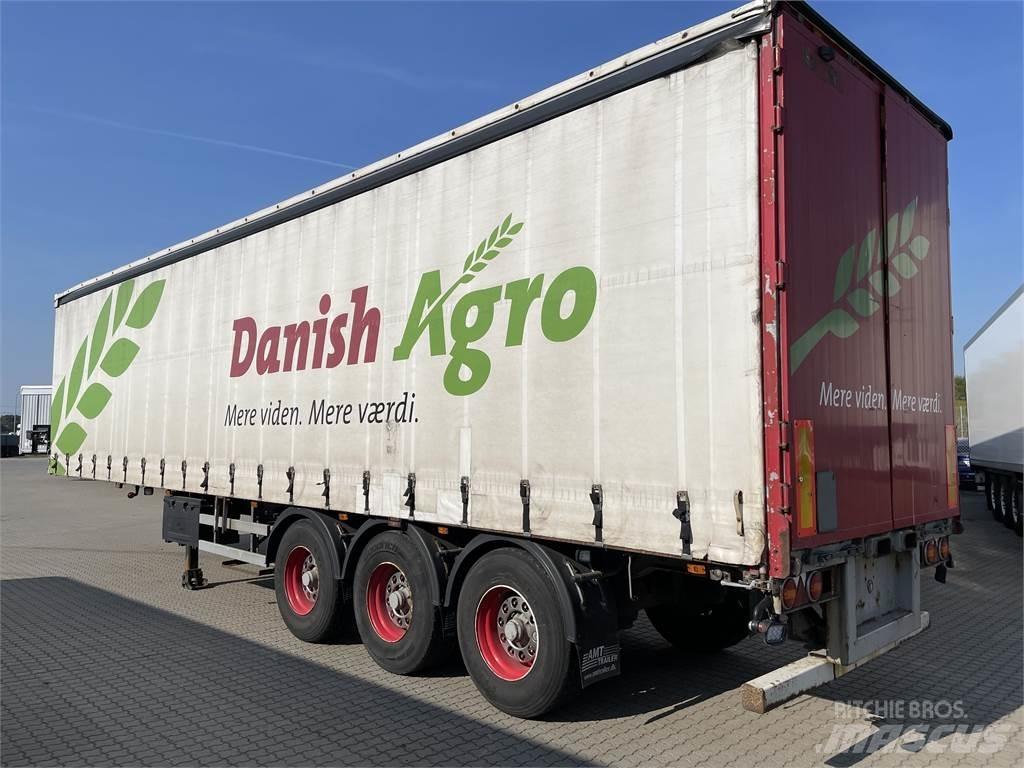 AMT Truckbeslag Тентовані напівпричепи