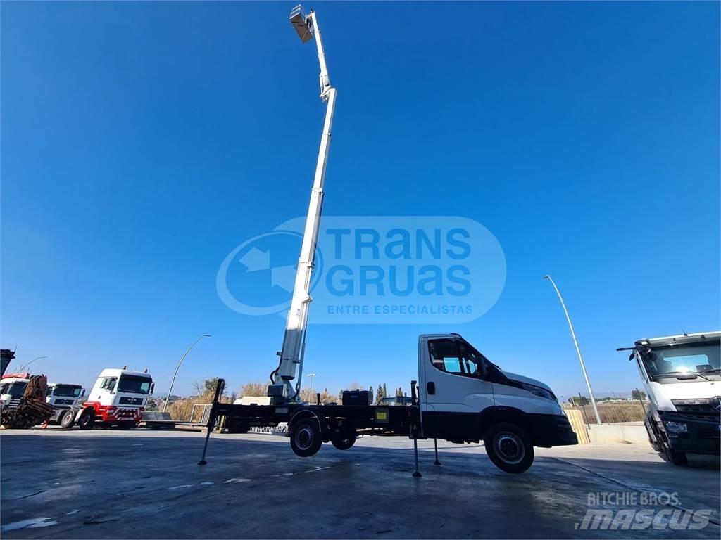 Cela DT Truck 25 Автовишки на базі вантажівки