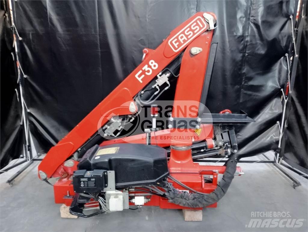 Fassi F38AF Крани вантажників