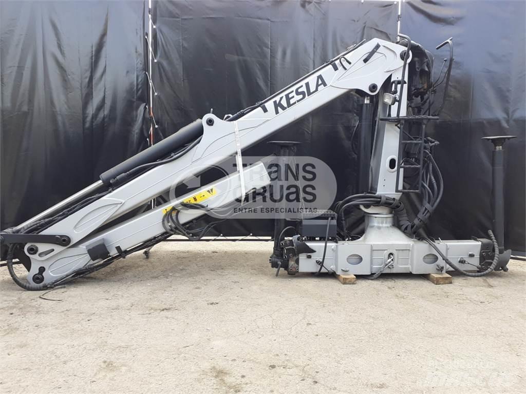 Kesla 2009L Крани-навантажувачі