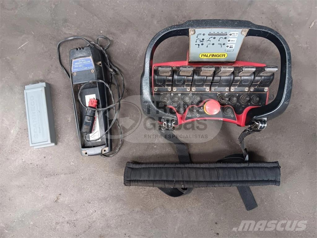 Palfinger PK 16002 Крани вантажників