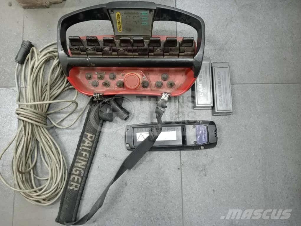 Palfinger PK 27000 Крани вантажників