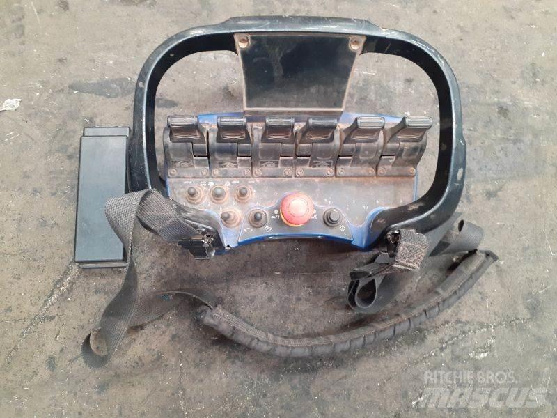PM 16 Крани вантажників