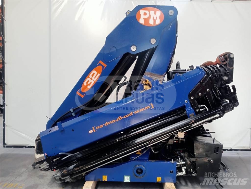 PM 32023 Крани вантажників