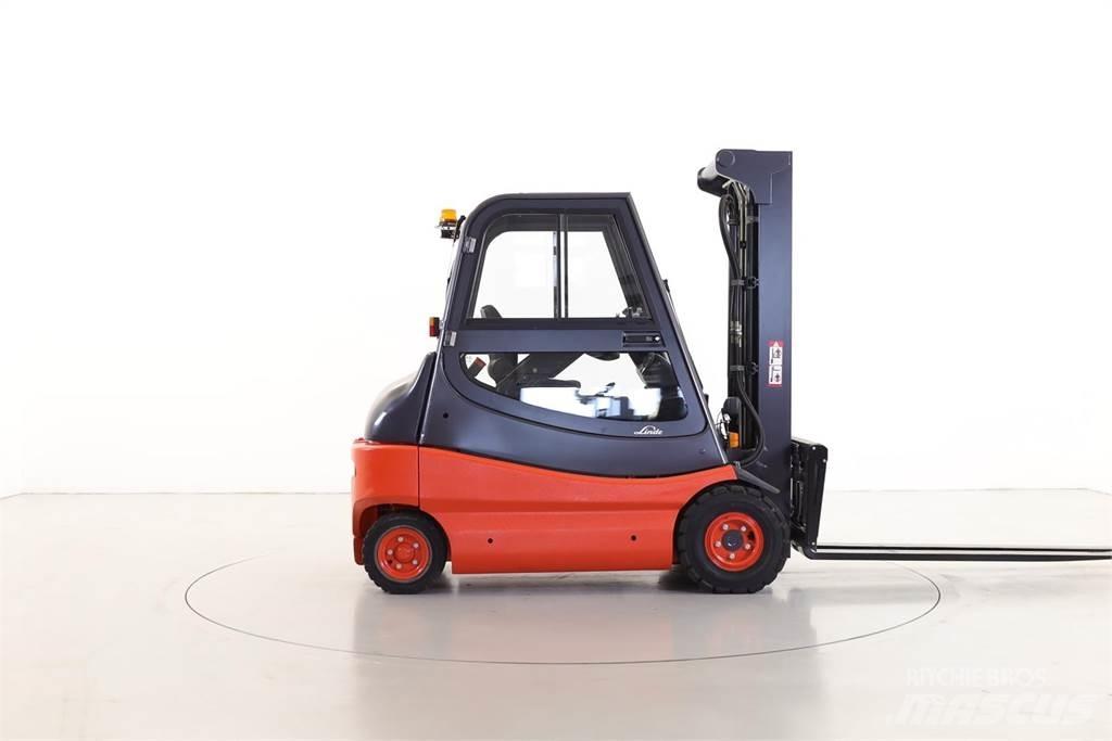 Linde E30-02/336 Електронавантажувачі