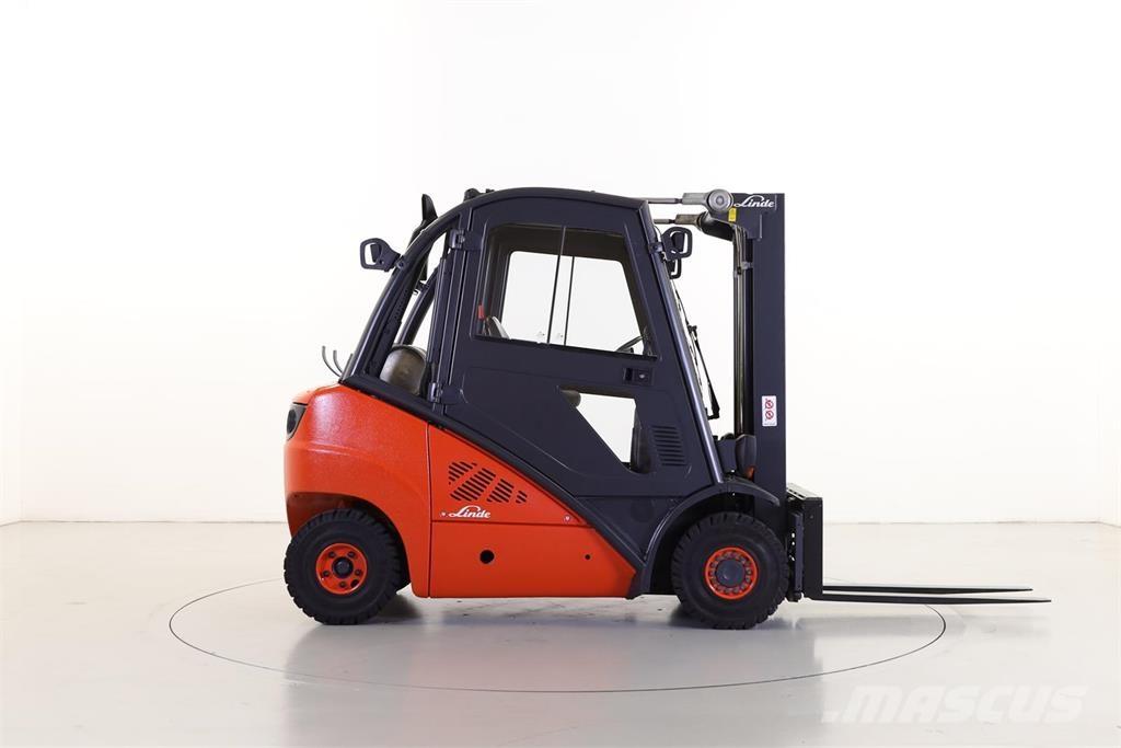 Linde H25T-01 Газові навантажувачі