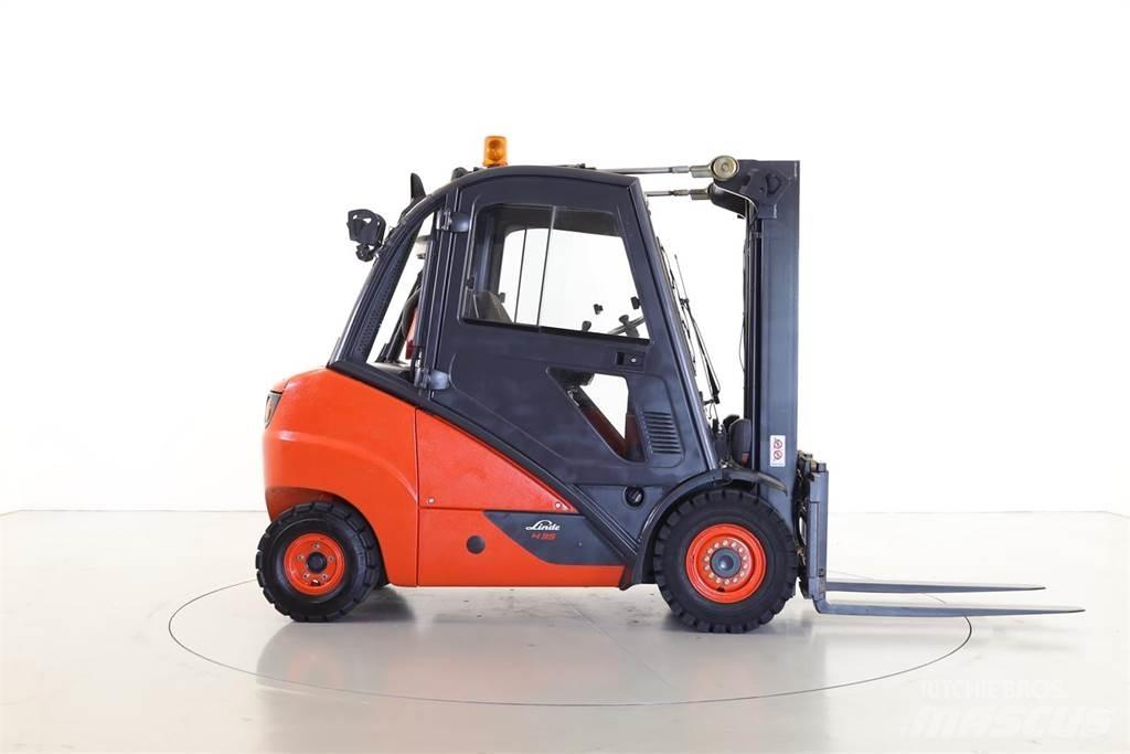 Linde H35D Дизельні навантажувачі