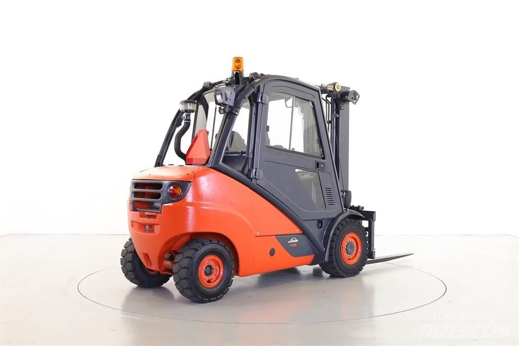 Linde H35D Дизельні навантажувачі