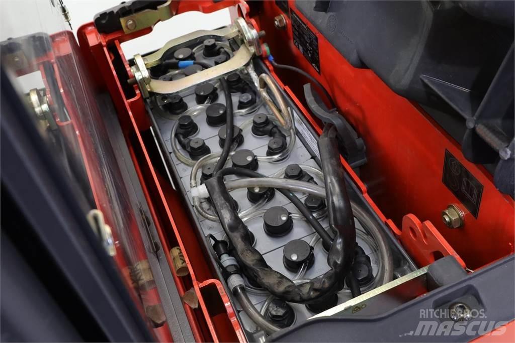 Linde L12AP Самохідні електроштабелери
