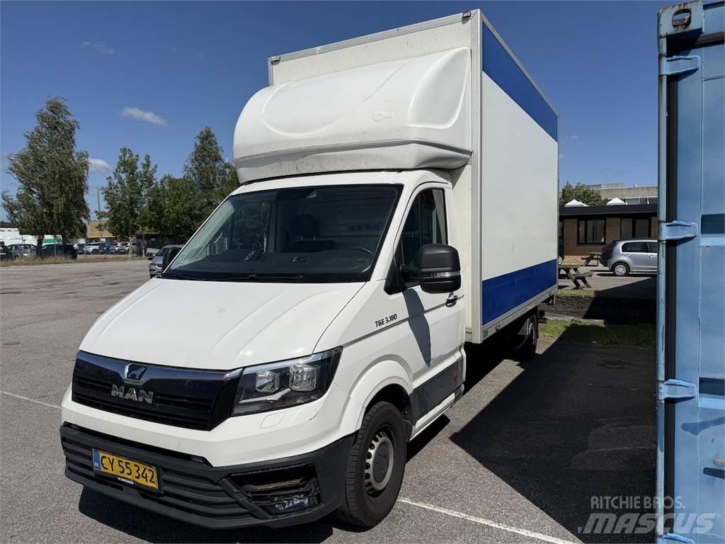 MAN TGE 3.180 Фургони